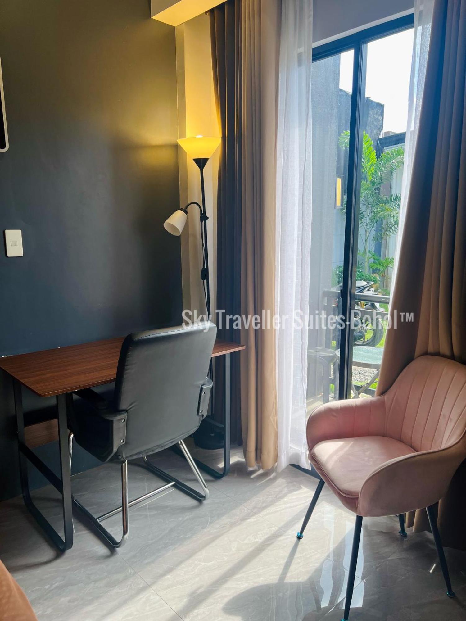 Sky Traveller Suites Panglao Exterior photo