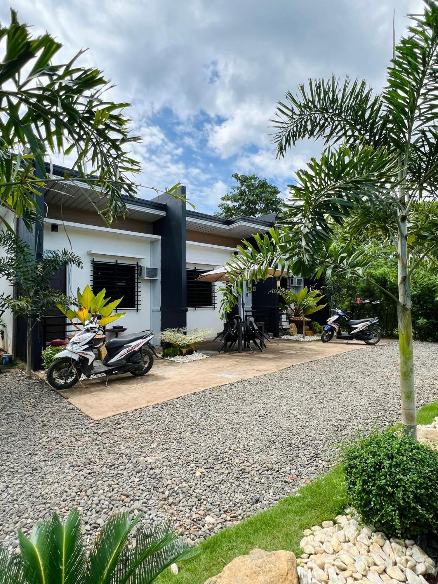 Sky Traveller Suites Panglao Exterior photo