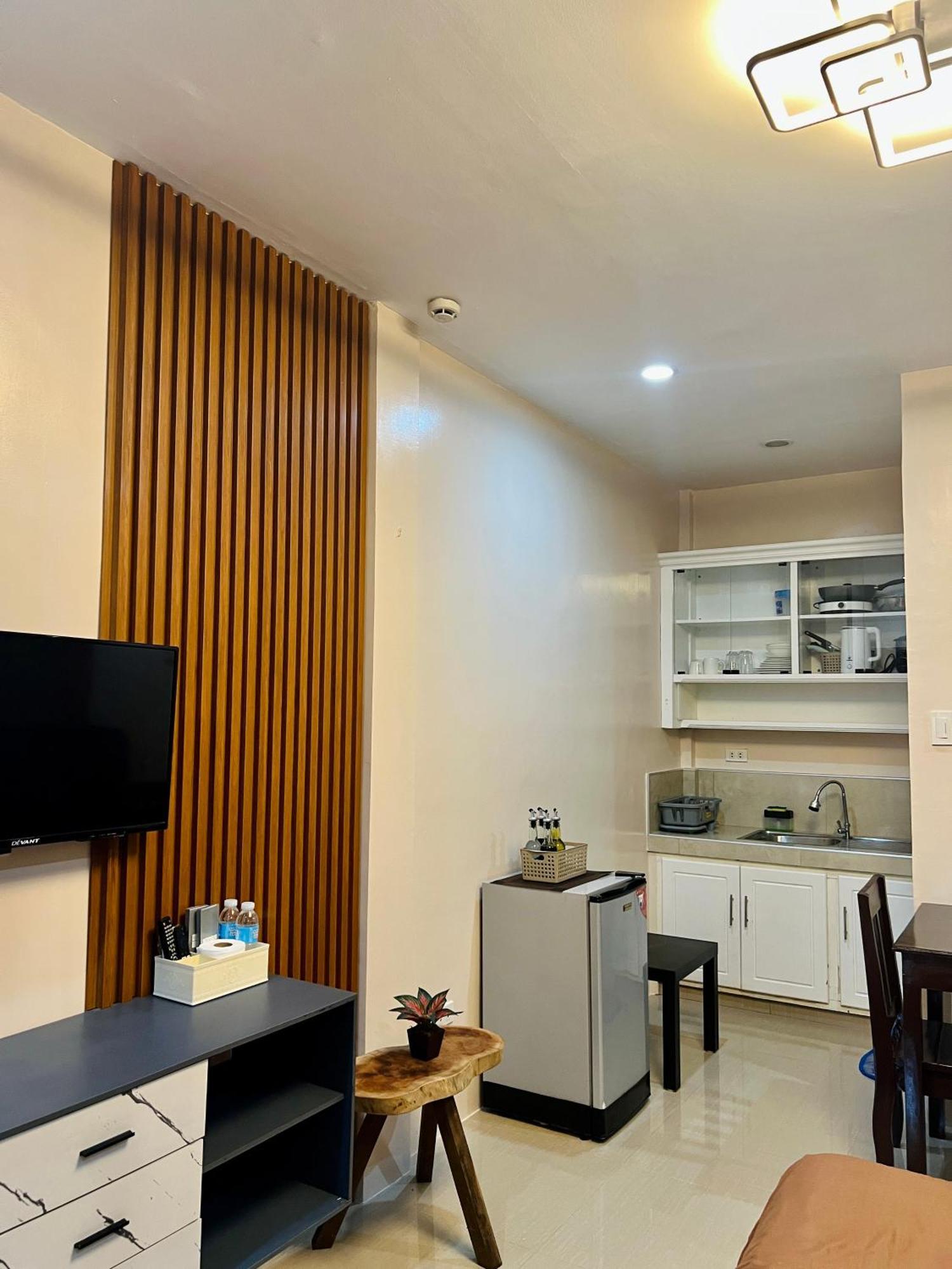 Sky Traveller Suites Panglao Exterior photo